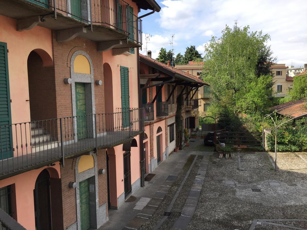Soggiorno In Centro Storico Vimercate Zimmer foto